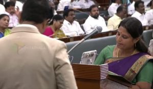 தமிழ்நாட்டின், 17 வது சட்டப்பேரவையில், ராஜபாளையம் சட்டமன்ற உறுப்பினராக பதவி ஏற்றிருக்கும், பெண் பத்திரிக்கையாளர் ஜெகதீஸ்வரி…
