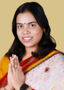 சென்னையில் இருந்து விமானம் மூலம் மதுரை வந்த சிவகாசி சட்டமன்ற உறுப்பினரும், அமைச்சருமான, கீர்த்தனா மதுரை விமான நிலையத்தில் செய்தியாளர் சந்திப்பு…