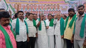 காவிரி நதிநீர் பிரச்சினையில் அனைத்து கட்சி கூட்டத்தை கூட்டுவதை விட சட்டப்படியே தீர்வு காண வேண்டும்,