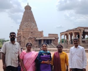 தஞ்சைப் பிரகதீஸ்வரர் கோயில் வரலாற்றை தேடி ஒரு அடி பாரம்பரிய பயணம்…