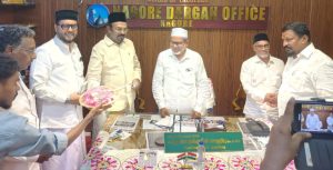 தமிழ்நாடு அரசு சிறுபான்மை நலத்துறை அமைச்சர் ஷாஜகான் நாகூர் தர்கா வருகை…