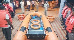காஞ்சிபுரம் மாவட்ட ஆயுத படையில் சேதமடைந்துள்ள, செயல்படாத,  மீட்பு உபகரணங்களை மாற்றி, வடகிழக்குப் பருவமழையை எதிர்கொள்ள தயாராக இருக்க பேரிடர் மீட்புக் குழுவினருக்கு எஸ்பி அரவிந்த் அவர்கள் அறிவுரை…